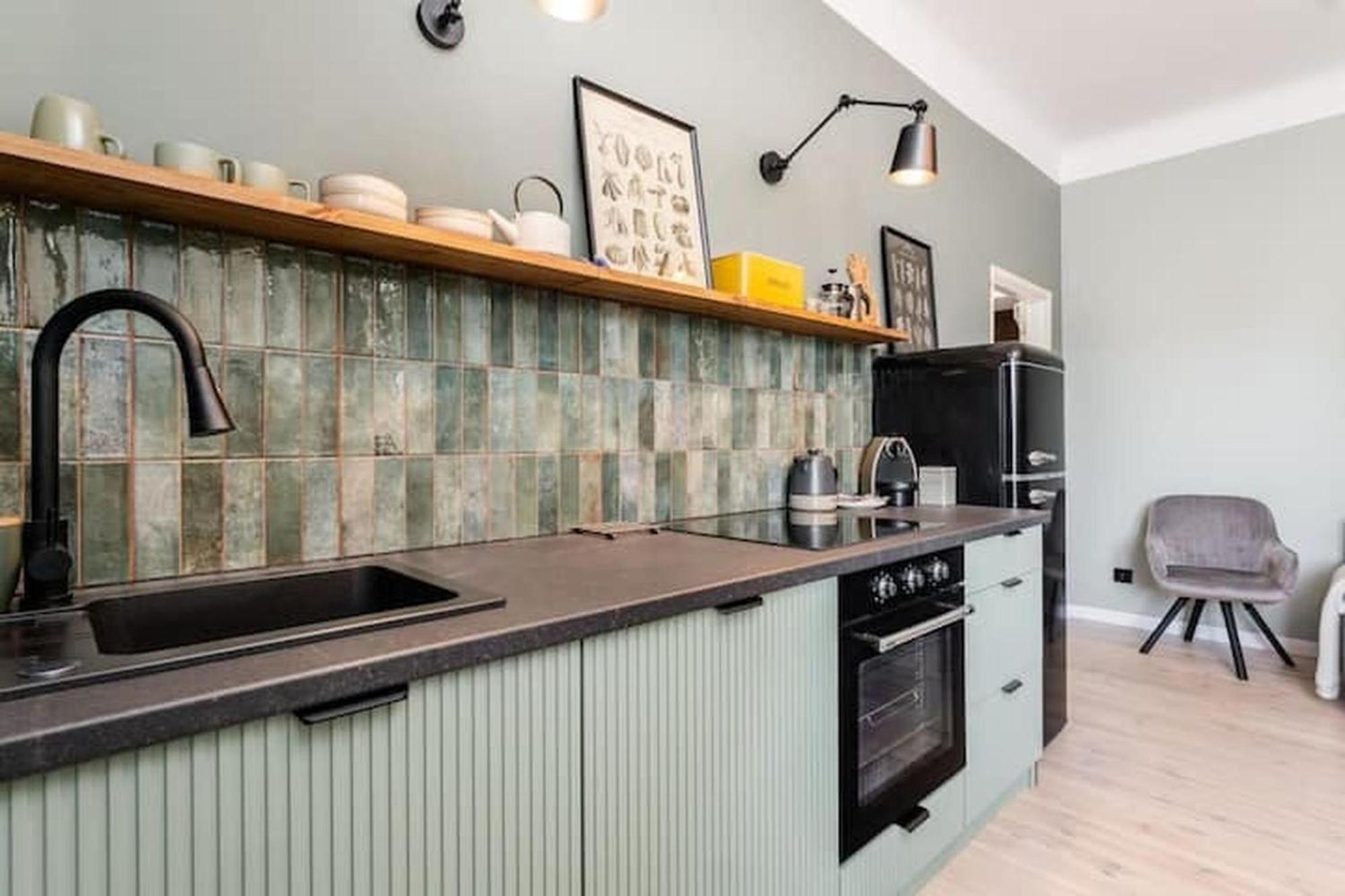 Apartament Smolensk 33/61, 31-112 *